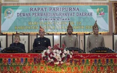 DPRD Pesibar Gelar Rapat Paripurna dalam Acara Peringatan HUT Ke-12 Kabupaten Pesibar