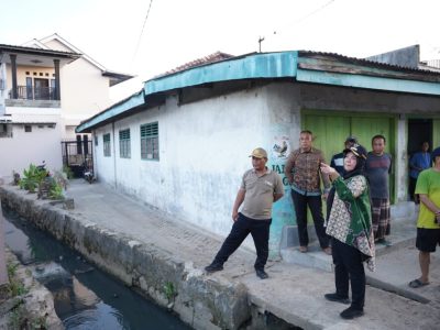 Saluran Air Baru Digarap Pemkot Bandar Lampung di Jalan Bahari Panjang Utara