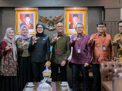 Pemprov Lampung Apresiasi Dedikasi Junanto Herdiawan, Ajak Bimo Epyanto Lanjutkan Kolaborasi Jaga Ekonomi Daerah
