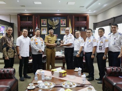 Gubernur Lampung Sambut Kepala KSOP Panjang, Dorong Sinergi Penguatan Sektor Maritim