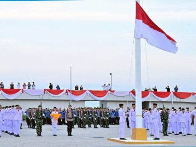 Merah Putih Diturunkan Khidmat, HUT ke-80 RI di Menara Siger Jadi Sejarah di Ujung Sumatera