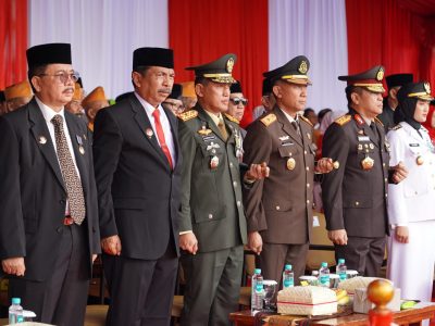Danrem 043/Gatam Bersama Forkopimda Provinsi Lampung Ikuti Upacara dan Detik-Detik Proklamasi HUT Ke-80 Kemerdekaan RI Tahun 2025