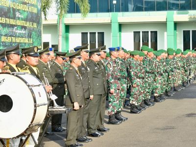 Prajurit dan PNS Korem 043/Gatam Ikuti Upacara Memperingati HUT RI ke-80