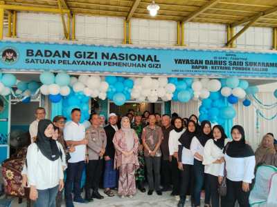 Pemerintah Kota Metro Luncurkan Makan Bergizi Gratis dan Peresmian Dapur Satuan Pelayanan Pemenuhan Gizi