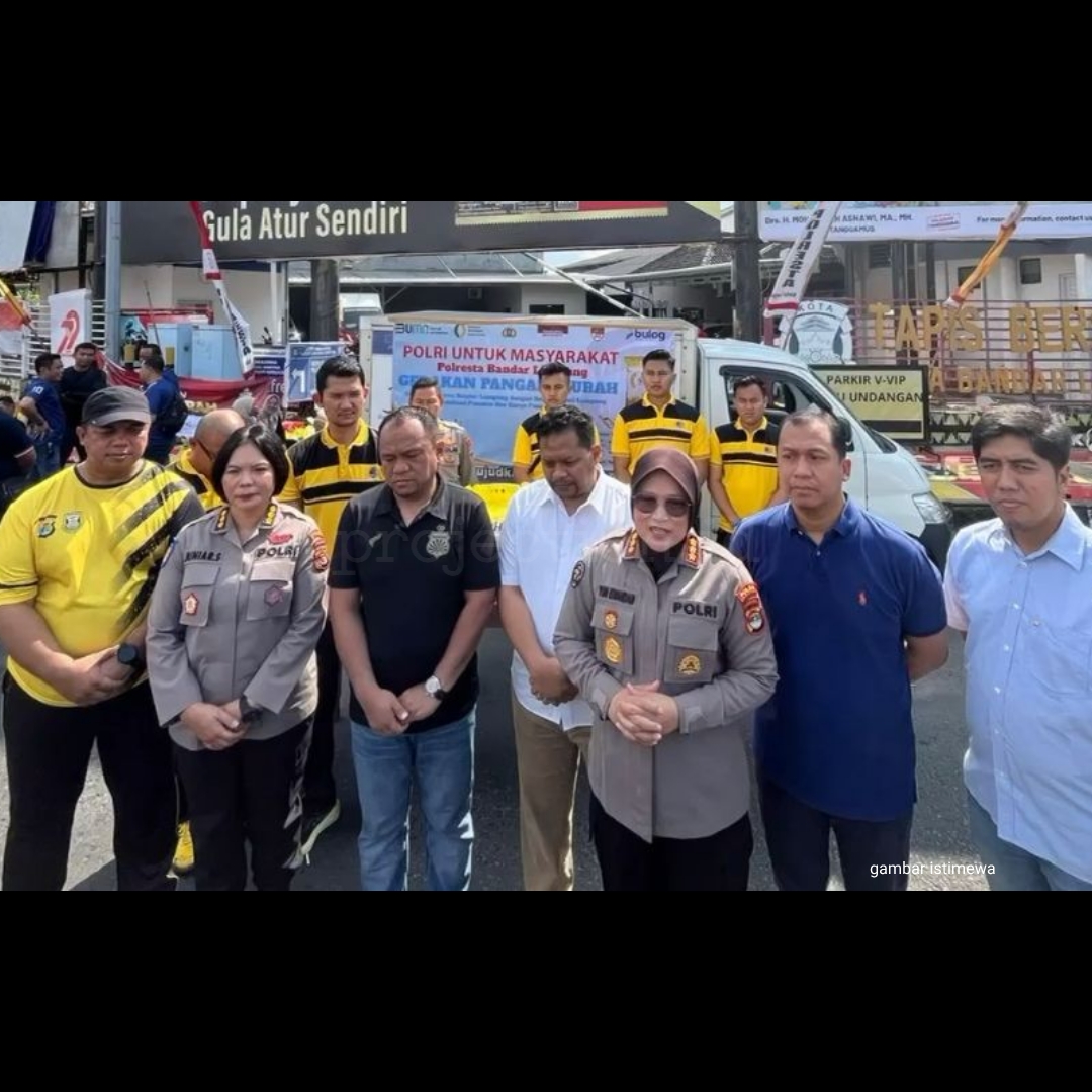 Polda Lampung dan Bulog Jual 2,2 Ton Beras Murah di Bandar Lampung