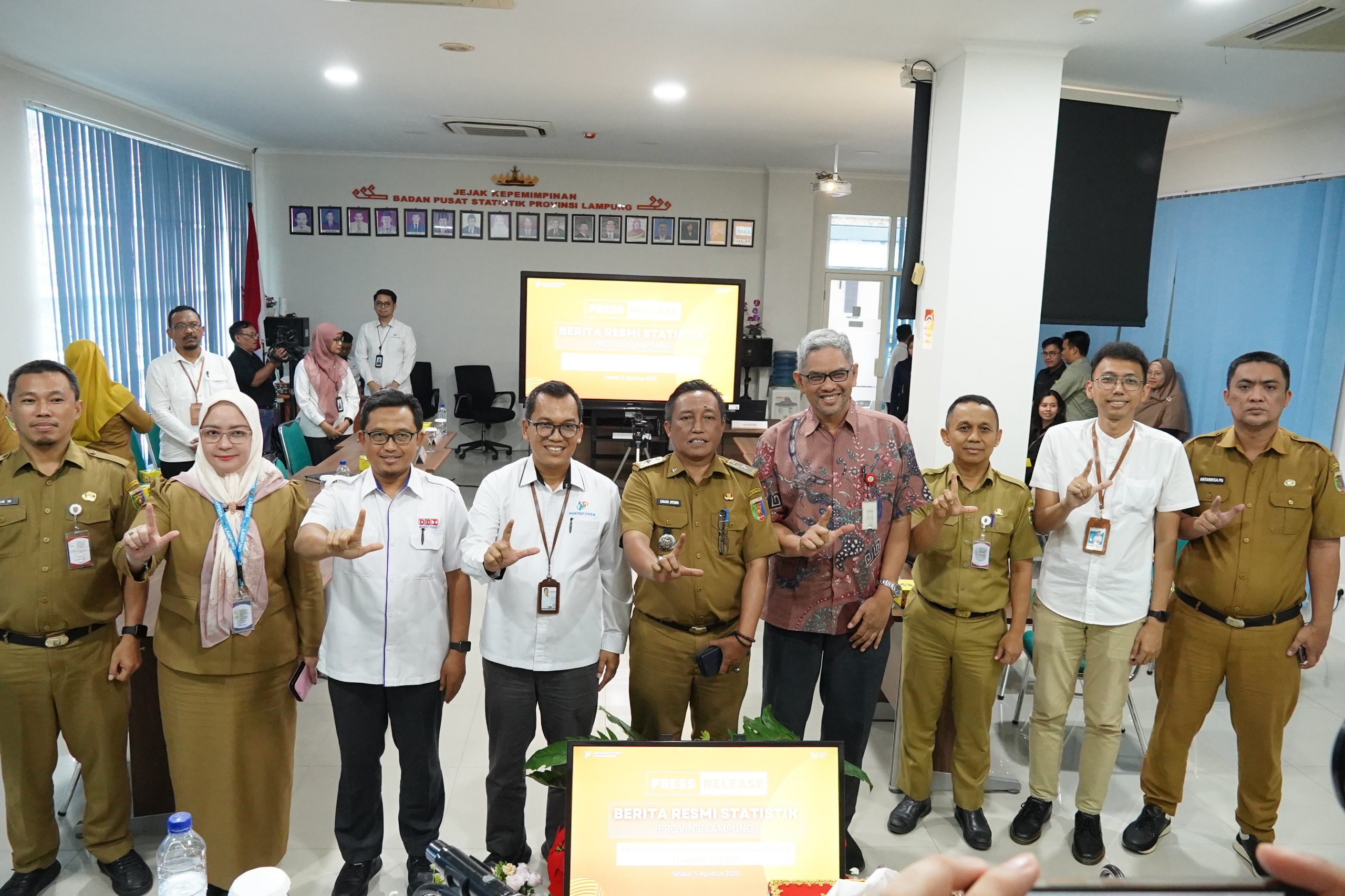 KADIS KOMINFOTIK : LAMPUNG OPTIMIS DIBARENGI KEWASPADAAN, BI : SEBUT LAMPUNG THE KING OF SUMATRA