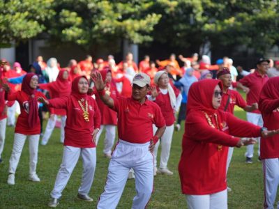 Unila Gelar Senam BEP Bersama Purnabakti di Momen Dies Natalis ke-60