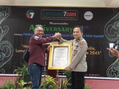 Semarak HUT ke-11, LAMPUNG7.COM Anugerahkan Penghargaan Spesial untuk 16 Tokoh Inspiratif 2025