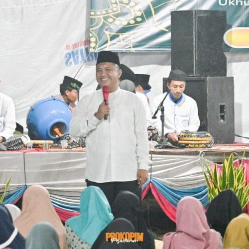 Wabup Pesawaran Ajak Masyarakat Teladani Akhlak Rasulullah Lewat Pengajian Maulid