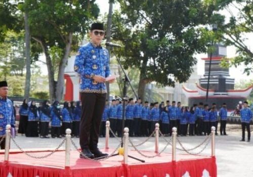 Bupati Egi Tekankan Disiplin dan Semangat Kolektif ASN di Upacara Bulanan Lampung Selatan