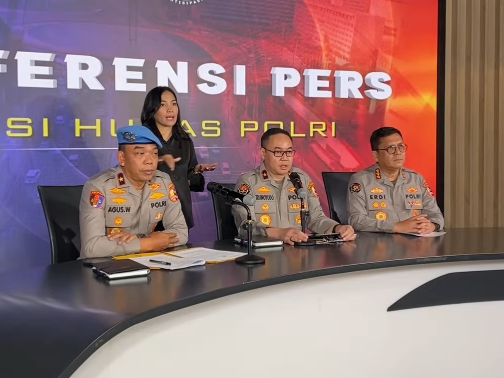 DIVPROPAM POLRI TETAPKAN 7 ANGGOTA BRIMOB LANGGAR ETIK DALAM KASUS TEWASNYA OJEK ONLINE DI PEJOMPONGAN