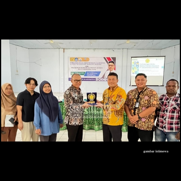 JASARAHARJA PUTERA JAYAPURA EDUKASI MAHASISWA USTJ TENTANG LITERASI KEUANGAN DAN PELUANG KARIER ASURANSI