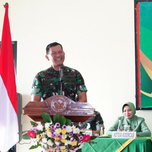 Pangdam XXI/Radin Inten Kunjungi Kodim 0421/LS, Ingatkan Prajurit Bijak Bermedia Sosial