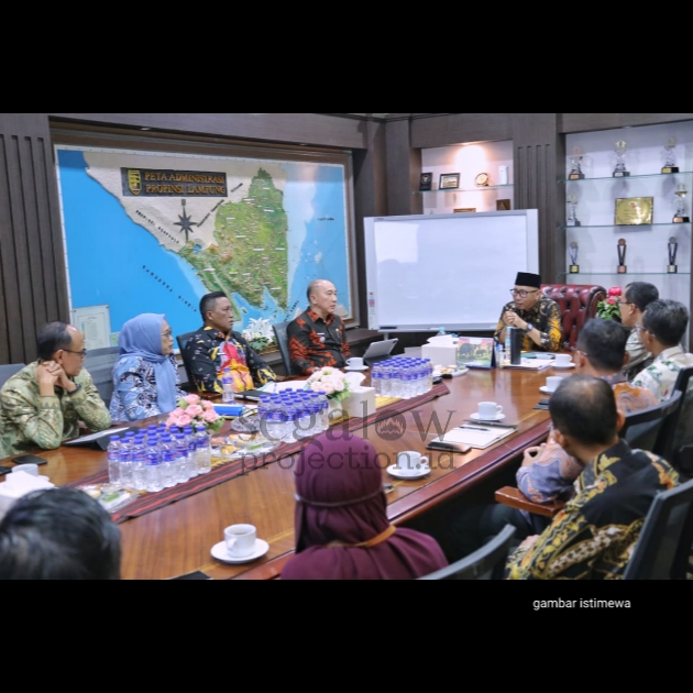 Gubernur Lampung Dukung Aplikasi “Siger” BPS untuk Perkuat Kebijakan Berbasis Data     Rahmat Mirzani Djausal: “Siger Jadi Langkah Nyata Menuju Pemerintahan yang Akurat dan Tepat Sasaran”