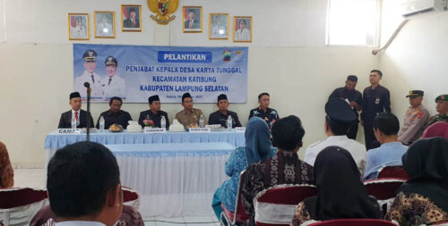 Sekda Lamsel Lantik Khusaini Rohman, Dorong Karya Tunggal Jadi Desa Penggerak Ekonomi Rakyat