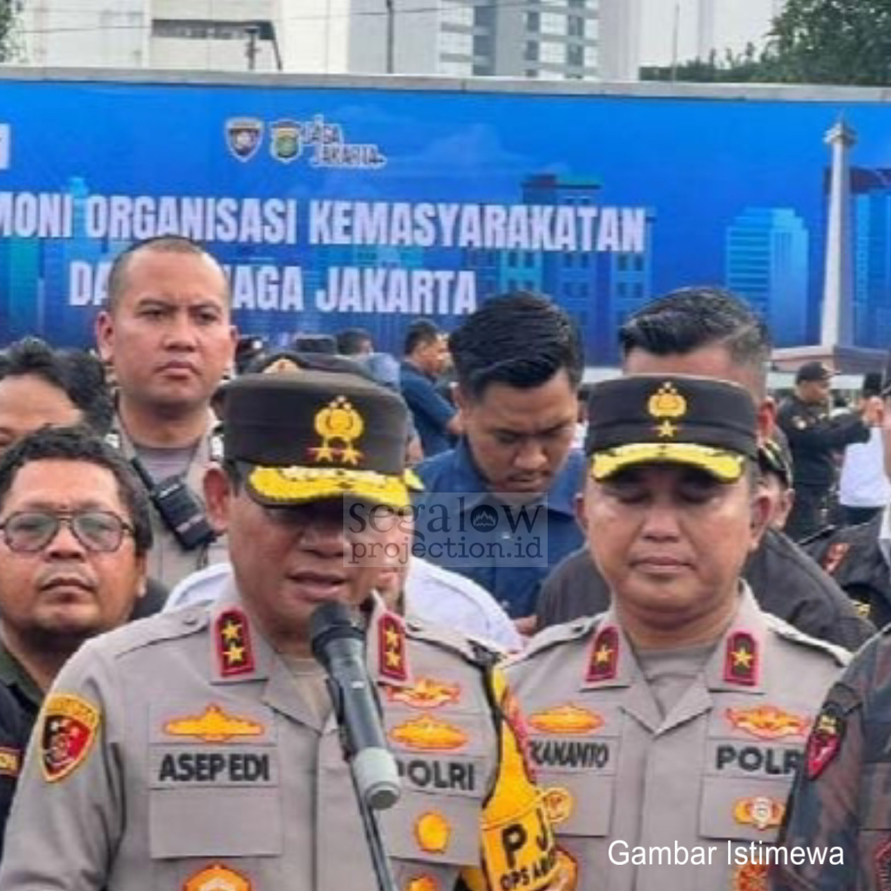 KAPOLDA METRO JAYA PETAKAN DAERAH RAWAN BENCANA, SIAPKAN RATUSAN PERALATAN PENYELAMATAN