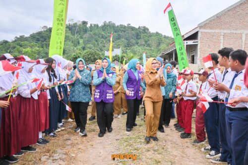 Kunjungan Ketua TP PKK Provinsi Lampung di Desa Sukajaya Lempasing Dorong Pemberdayaan Keluarga dan Literasi Masyarakat