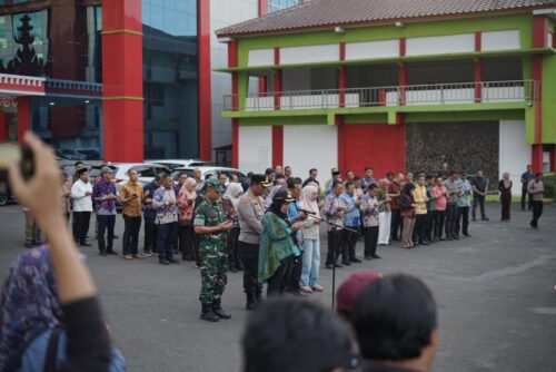 Pemkot Bandar Lampung Kirim 13 Truk Bantuan untuk Wilayah Terdampak Banjir di Sumatera