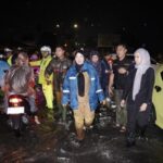 Hujan Deras Picu Banjir, Eva Dwiana Turun Langsung, Satgas Gerak Cepat Atasi Genangan