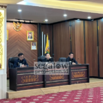 SEKDAPROV LAMPUNG TERIMA ASPIRASI BURUH, TEGASKAN KOMITMEN PERKUAT PERLINDUNGAN DAN KESEJAHTERAAN PEKERJA